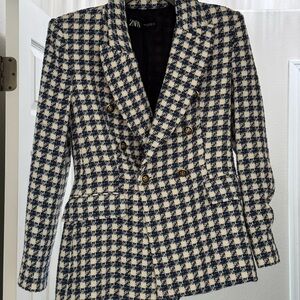 Zara Women's Navy and Cream Plaid Blazer